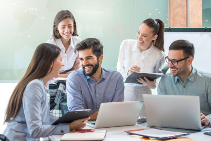 Managing Staff Data Efficiently in Expanding School Environments