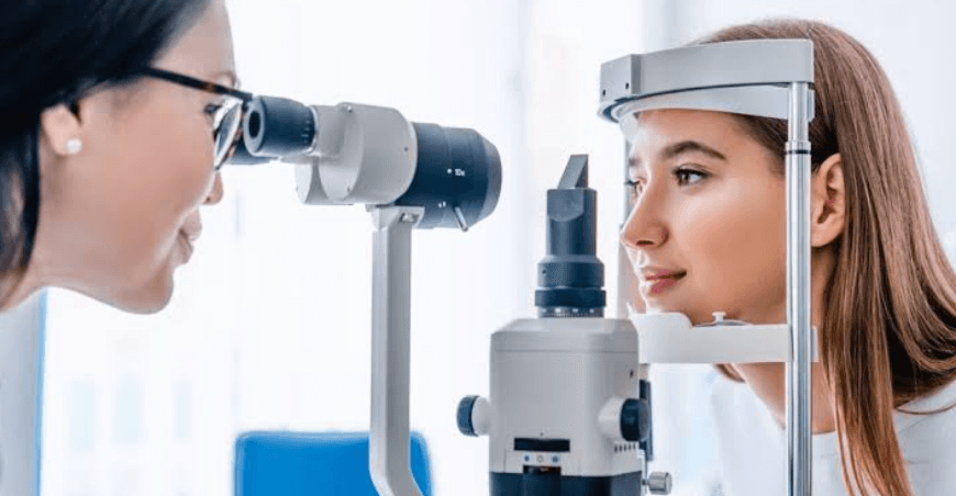 4 Situations When Eye Doctors Recommend Specialist Referrals
